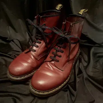 Dr. Martens 8홀 부츠 체리 레드 [ UK10 29cm ]