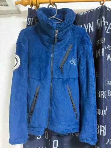 THE NORTH FACE 언터크티카 버사 로프트 자켓 블루