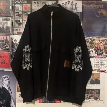 크로노이즘 PAIZLY ZIP JACKET