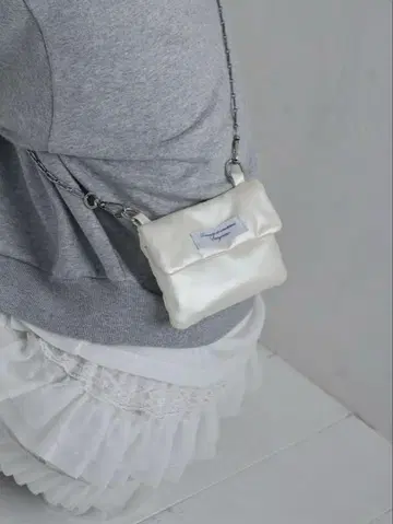 Smyeon 체인 컴팩트 파우치 백