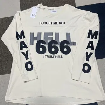 [택 포함 미사용] MAYO 메이 자수 풋볼 티셔츠 사이즈 XL