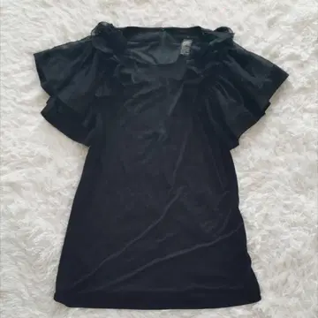 택 포함 새상품 Sov. 상의 프릴 슬리브 시스루