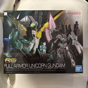 반다이 RG 1/144 풀아머 유니콘 건담