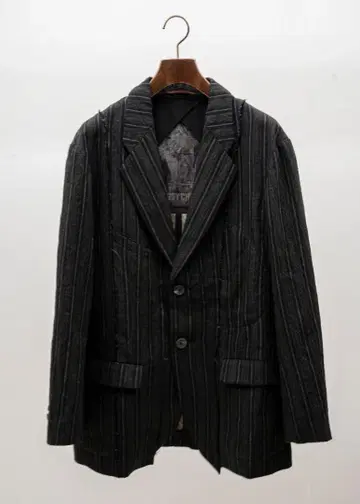ZIGGY CHEN SS22 스트라이프 재킷