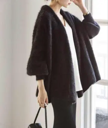 noble 퍼 니트 퍼프 가디건