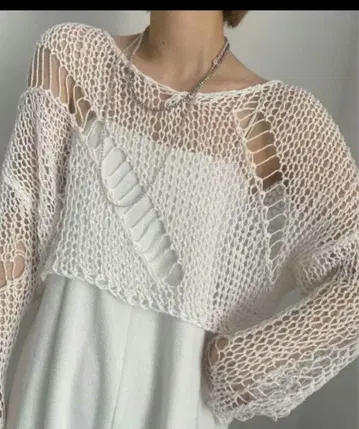 아메리 CORD YARN LOOSE SHORT KNIT TOP