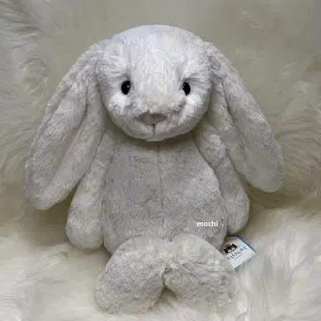 jellycat 오리지널 베이슐 크림 버니 화이트
