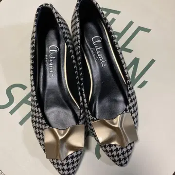 아르테미스 다이애나 DIANA 하운드투스 디자인 펌프스 22.5cm 레어