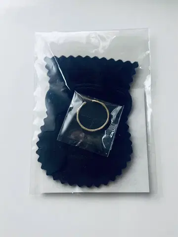 아쿠네코전 금의 반지