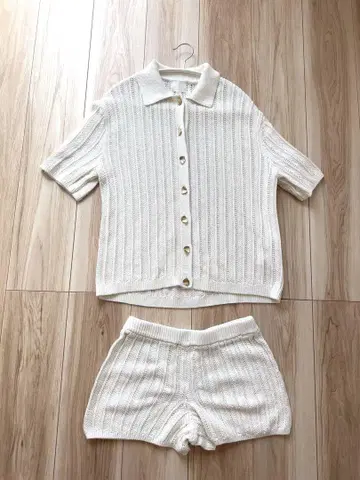 H&M 아이보리 리브 셋업