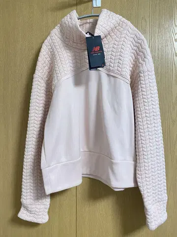 뉴발란스 풀오버 택 포함 새상품