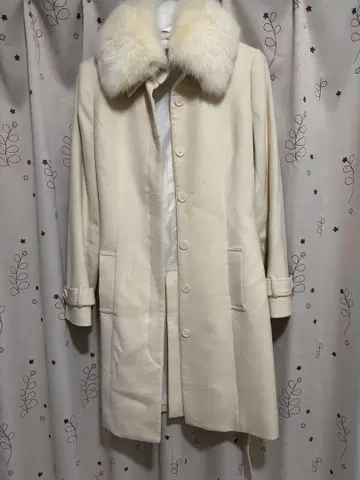 퍼 옷깃 롱 코트