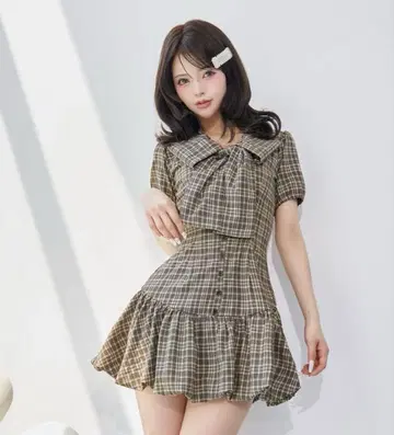 Darich 다리치 빅 리본 벌룬 체크 미니 원피스