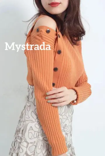 Mystrada 사이드 버튼 립 니트 오렌지