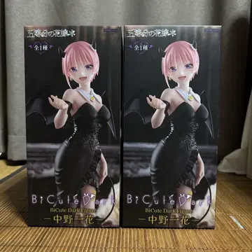 5등분의 신부 Bicute Dark Figure 나카노 이치카 2체 세트