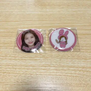 IZONE IVE 원영 캔뱃지 2개