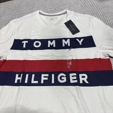TOMMY HILFIGER T셔츠 XL 새상품 미사용