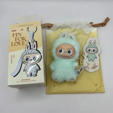 POPMART THE MONSTER PIN FOR LOVE 러브브 I