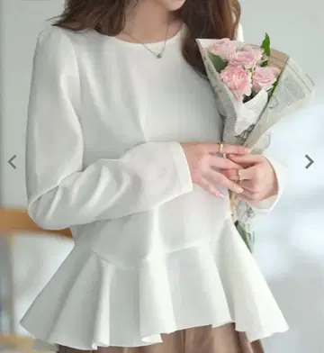 비대칭 페플럼 상의 [C7646] 화이트 미사용 새상품 고베 레터스