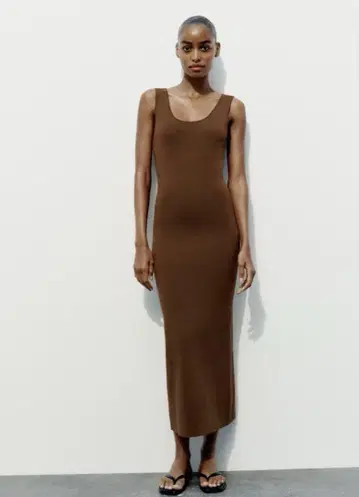 ZARA 브라운 슬리브리스 롱 원피스