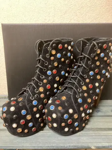 제프리 캠벨 Jeffrey Campbell 스터드 부츠 39