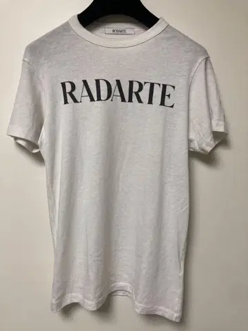 RADARTE 로달테 로고 프린트 반팔 티셔츠
