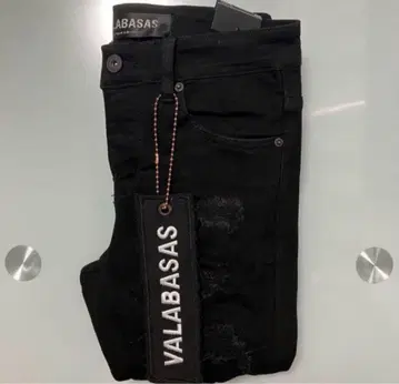 valabasas 플레어 데님 28 데미지 블랙