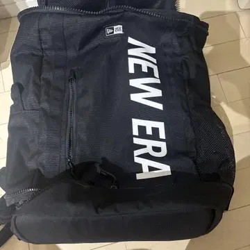 NEWERA 럭색