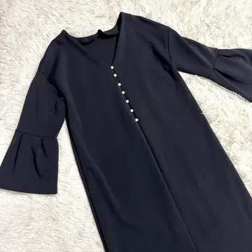 Vingt Neuf 29 일본제 펄 버튼 원피스 블랙 반팔