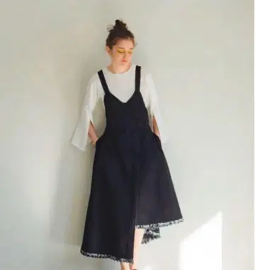 [당일 발송] pinue 데님 오버롤 스커트