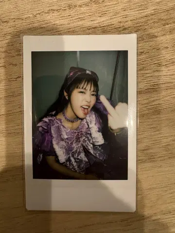 나카가와 루카 폴라로이드