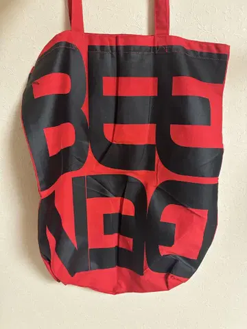 BEEDEN 로고 프린트 토트백