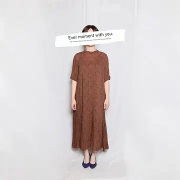 WHYTO 페이즐리 무늬 원피스