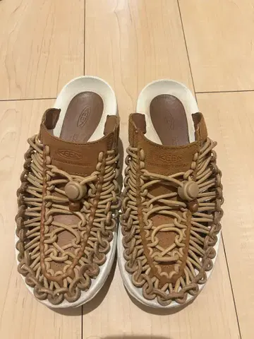 KEEN ENGINEERED GARMENTS 샌들 가죽 엔지니어드 가먼츠