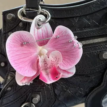 flower strap