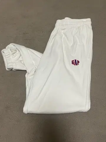 GAP 화이트 스웨트 팬츠 S 사이즈