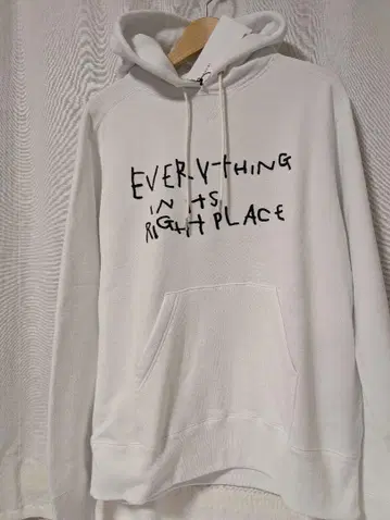 품절 모델 새상품 sacai 사카이 후디 화이트 프린트 사이즈 3