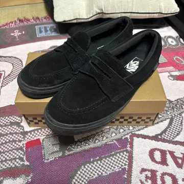 VANS 로퍼
