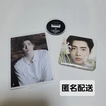 ENHYPEN 성훈  CAFE 2025 아크릴 스탠드 캔뱃지