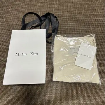 [ 샵백 포함 ] 한국 구매 정품 Martin Kim 숄더백 화이트