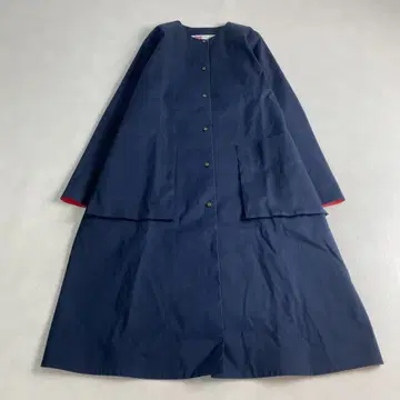 ARKLEY LONG 아크릴롱 노카라 코트 네이비 레드 영국