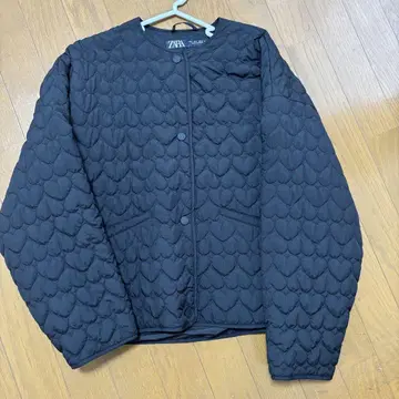 ZARA 블랙 퀼팅 자켓 S 하트