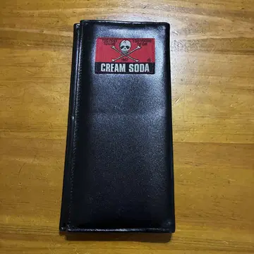 CREAM SODA 블랙 장지갑