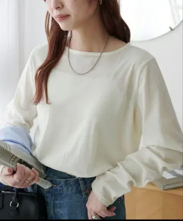 [ 2024AW ] DISCOAT 플로키 메쉬 롱 슬리브 아이보리