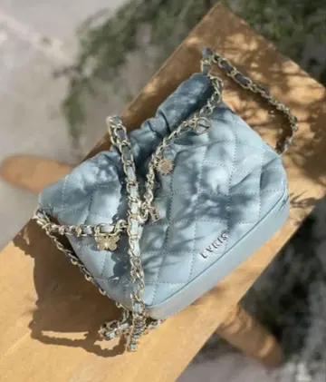 미사용 새상품 EVRIS 에브리리스 퀼팅 모티브 체인 BAG
