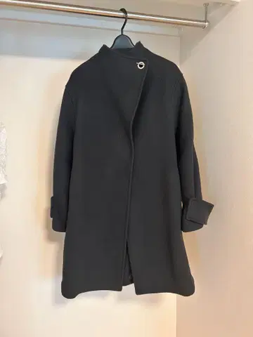 새상품급 셀포드 네이비 울 코트