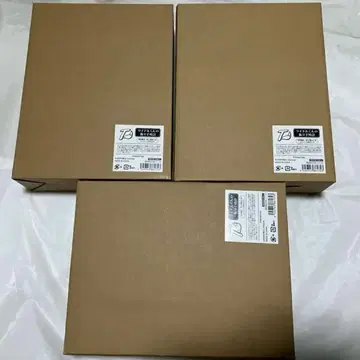 White Tails 와이텔즈 7주년 기념 와이텔군 시계 3개