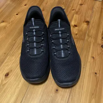 SKECHERS Slip-Ins 블랙 스니커즈