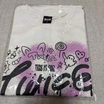 TWICE 투어 티셔츠 화이트 M 사이즈 새상품