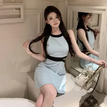 허리 트임 슬리브리스 미니 원피스